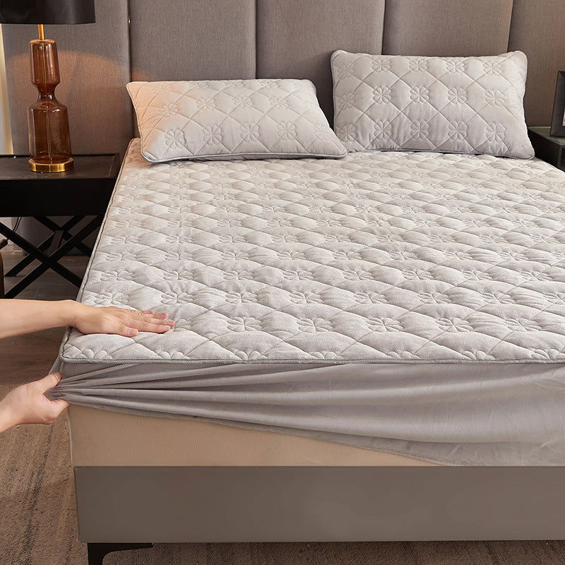 Luxury Coral Fleece Fitted Sheet With Quilted Design - Once & AGAIN Home Appliance Shop
